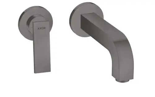 Zweiteiliges Armaturenset von AXOR in gebürstetem Schwarzchrom, bestehend aus einem Hebelgriff und einem Auslauf mit leicht gebogener Form für die Wandmontage.